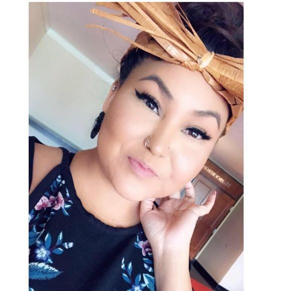 Meet your Posher, Rhiannon - Picture 1 of 1